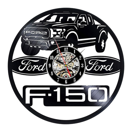 Vinylové hodiny pro fanoušky Ford Mustang