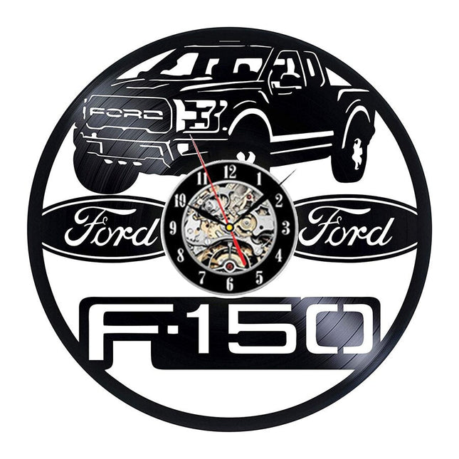 Vinylové hodiny pro fanoušky Ford Mustang