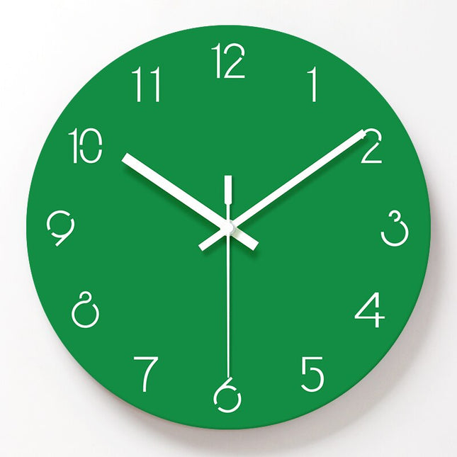 Jednoduché kulaté hodiny do kuchyně