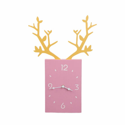 Designové hodiny na zeď s parožím