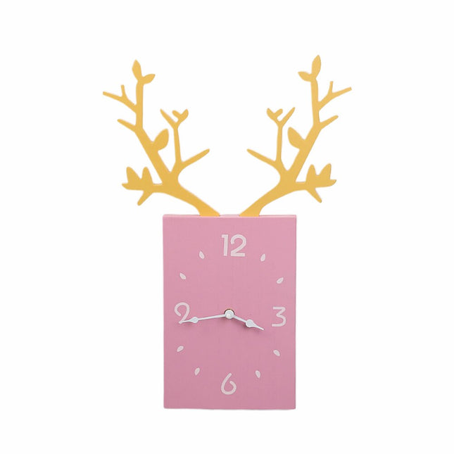 Designové hodiny na zeď s parožím