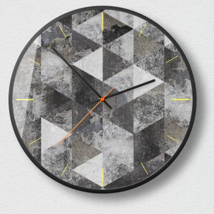 Futuristické hodiny s geometrickým designem