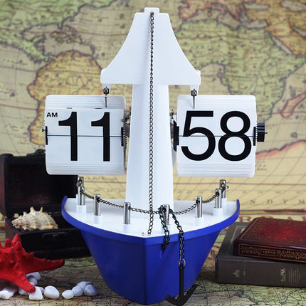 Designové překlápěcí hodiny ve tvaru lodi