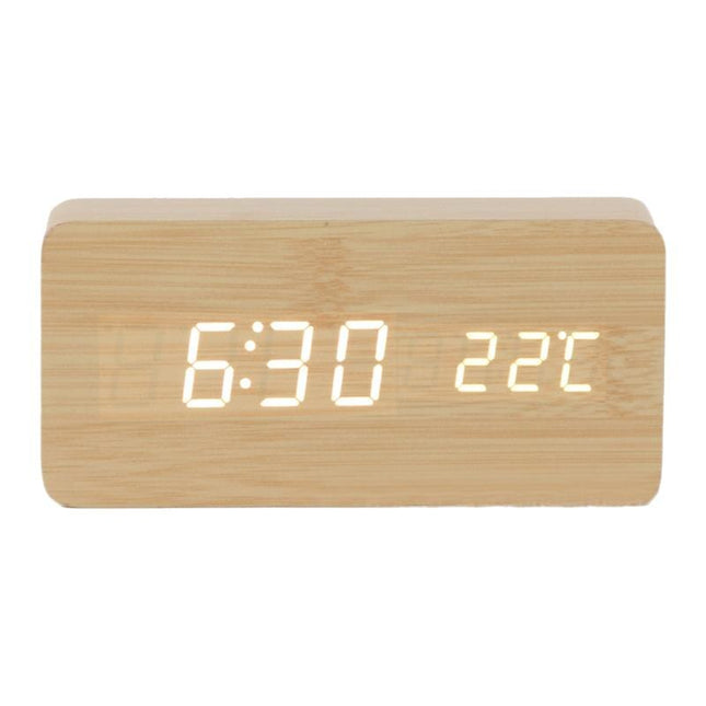 Stolní digitální hodiny v dřevěném designu