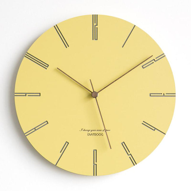 Pastelově zelené hodiny minimalistický design