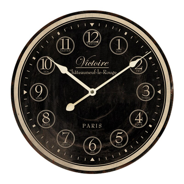 Velké nástěnné hodiny v industriálním stylu