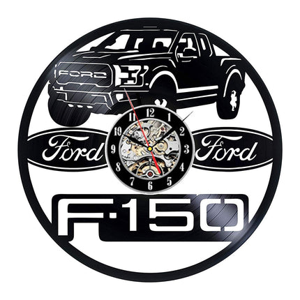 Vinylové hodiny pro fanoušky Ford Mustang