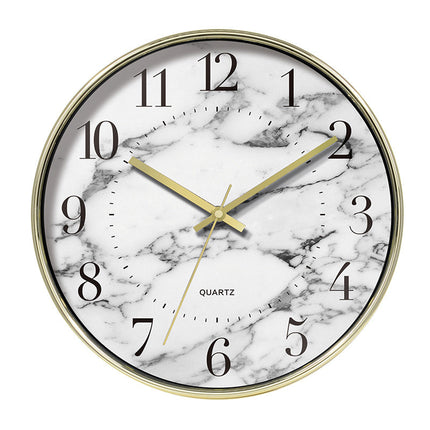Elegantní hodiny mramor s římskými číslicemi