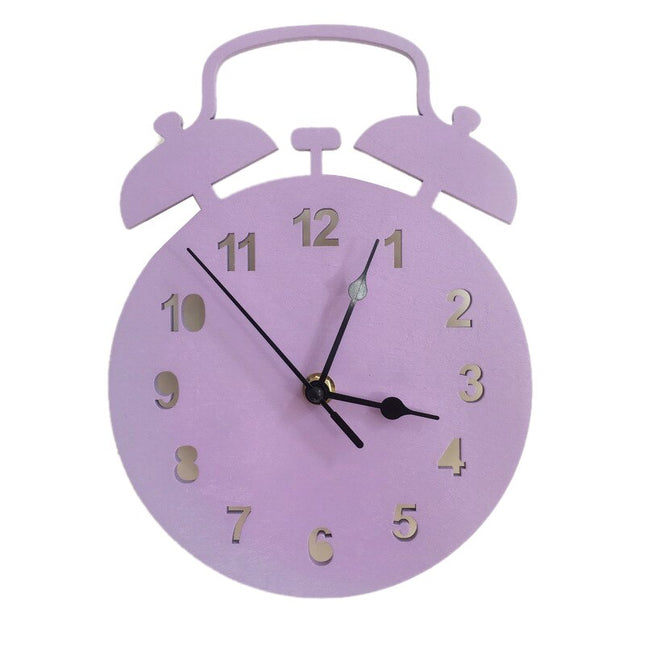 Nástěnné hodiny ve tvaru klasického budíku