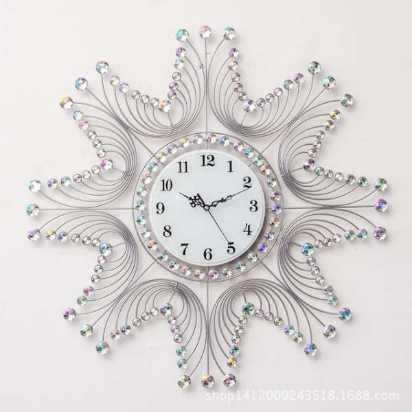 Velké kované nástěnné hodiny design