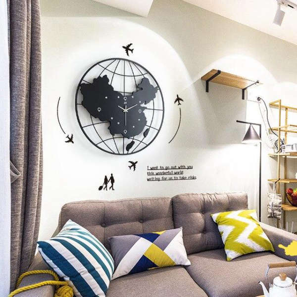 Nástěnné hodiny s mapou Číny