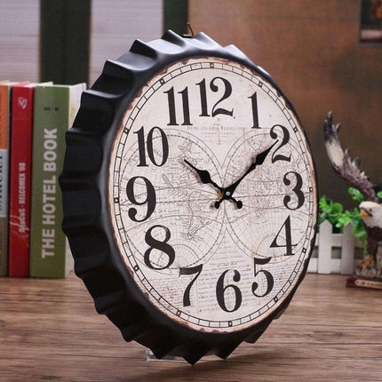 Retro hodiny ve tvaru pivního víčka
