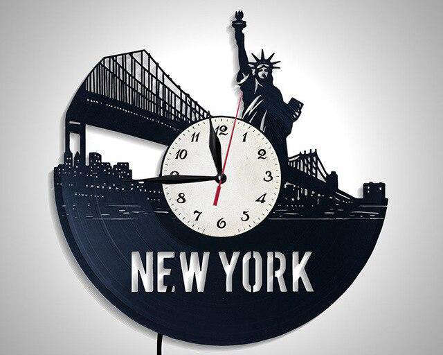 Vinylové hodiny silueta města New York
