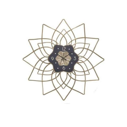 Velké kovové nástěnné hodiny rozeta