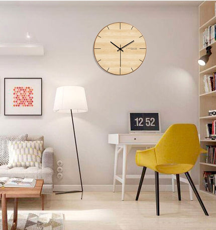 Minimalistické dřevěné hodiny pro moderní interiér