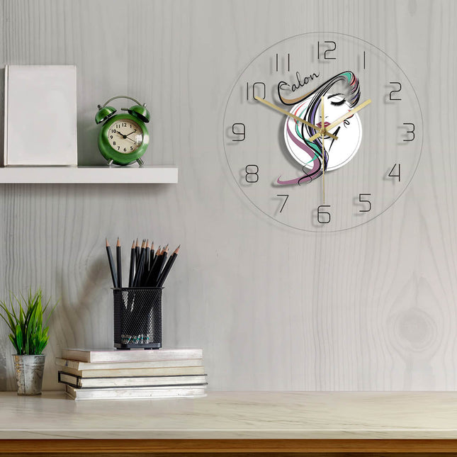 Designové hodiny pro kosmetický salon