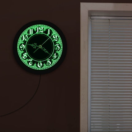 Svítící LED hodiny s arabským ornamentem