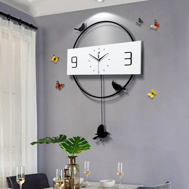 Minimalistické hodiny na zeď s ptáčky