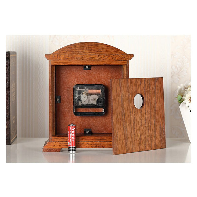 Klasické stolní hodiny v dřevěném rámu