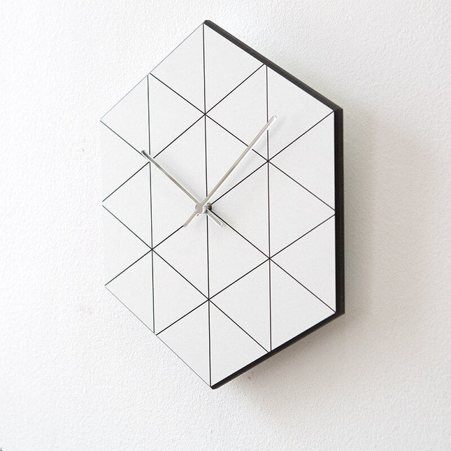 Šestihranné tiché hodiny geometrický design