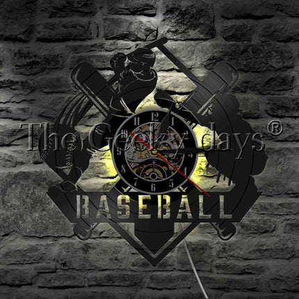 Sportovní hodiny z desky s baseballem
