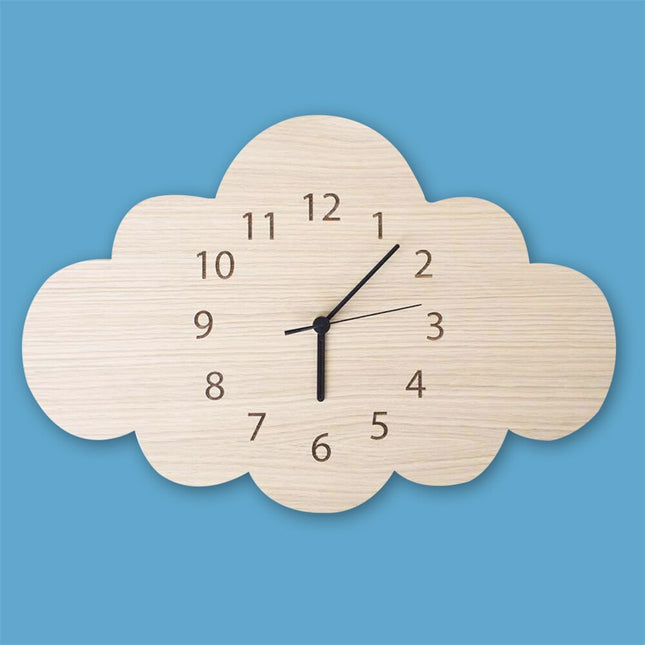 Dětské dřevěné hodiny ve tvaru mraku