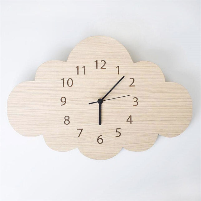 Dětské dřevěné hodiny ve tvaru mraku