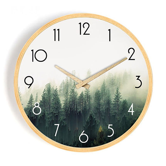 Kulaté skandinávské hodiny s dřevěným rámem