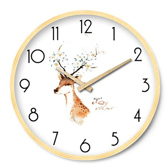 Kulaté skandinávské hodiny s dřevěným rámem