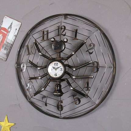 Industriální nástěnné hodiny design pavouk
