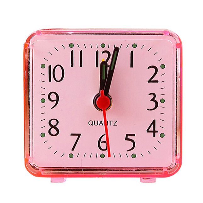 Klasický malý čtvercový stolní budík quartz