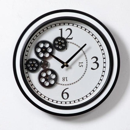 Steampunk nástěnné hodiny s ozubenými koly