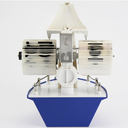 Designové překlápěcí hodiny ve tvaru lodi