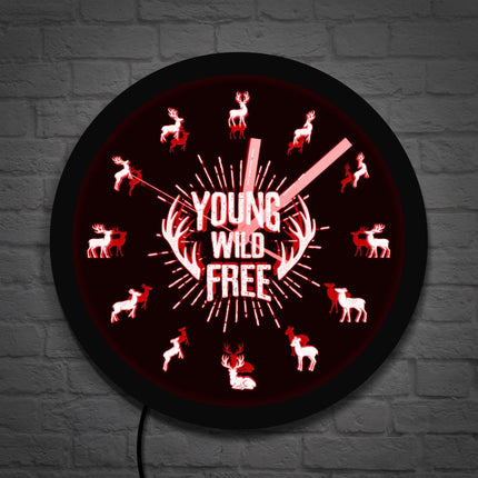 Myslivecké LED hodiny s motivem jelena