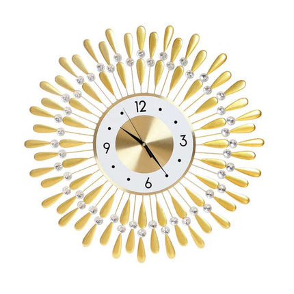 Nástěnné hodiny ve tvaru slunce