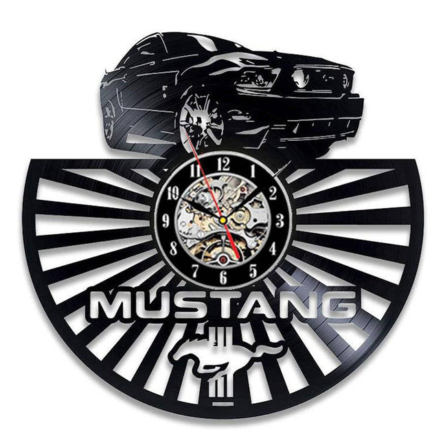 Vinylové hodiny pro fanoušky Ford Mustang