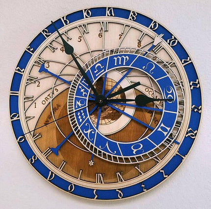 Modré astronomické hodiny ve vintage stylu