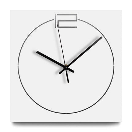 Bílé minimalistické čtvercové nástěnné hodiny