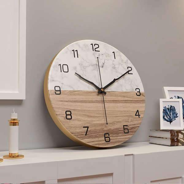 Designové hodiny na zeď mramorový efekt