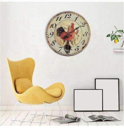 Vintage nástěnné hodiny s kohoutem