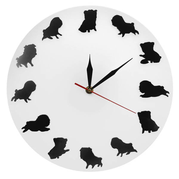 Nástěnné hodiny se siluetami štěňat mopsů
