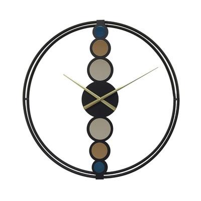 Designové kovové hodiny v severském stylu