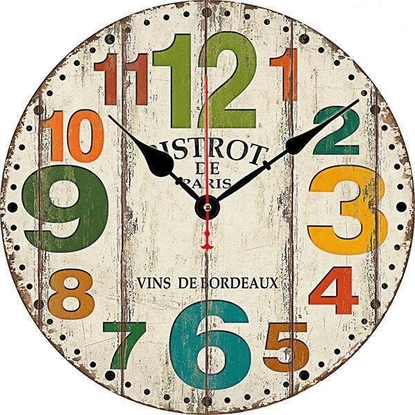 Klasické vintage hodiny styl francouzské bistro